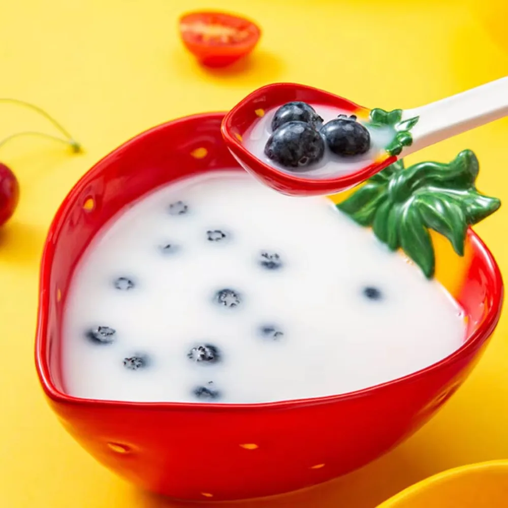Ceramic Creative Fruit Shape Bowl Cartoon Vegetable Tableware Cute Bowl Serving Bowl Strawberry with Spoon Japanese