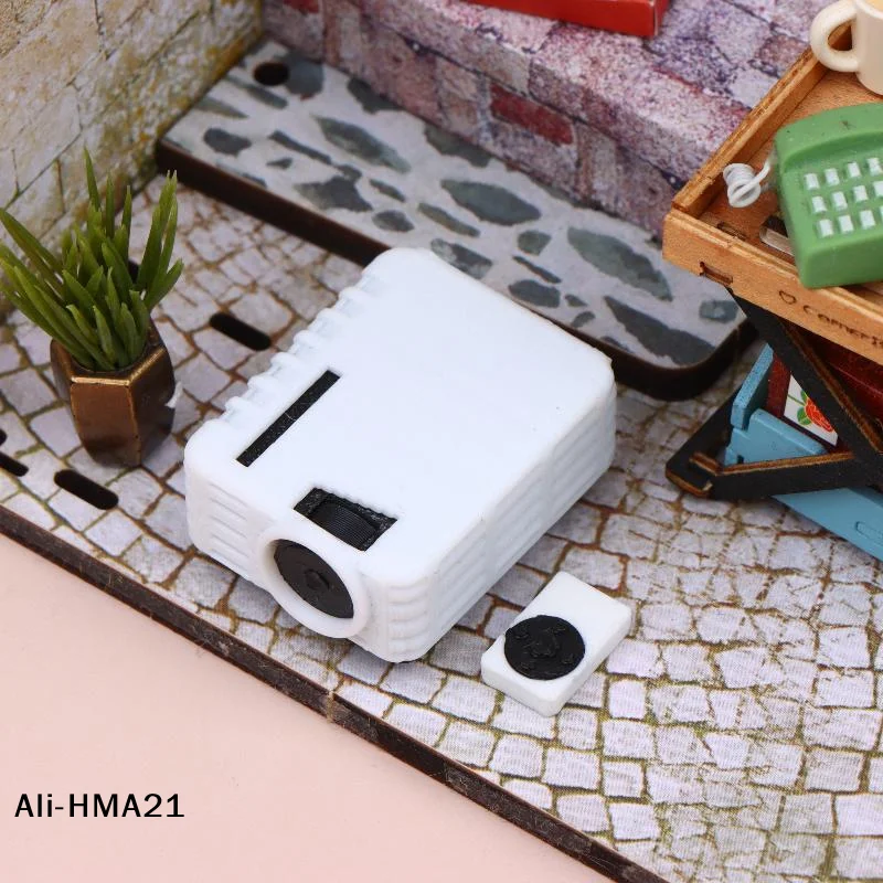 Miniature Simulation Projector Ornaments With Remote Controller 1/12 Dollhouse Mini Projector Model Micro Scene Decoration Toys