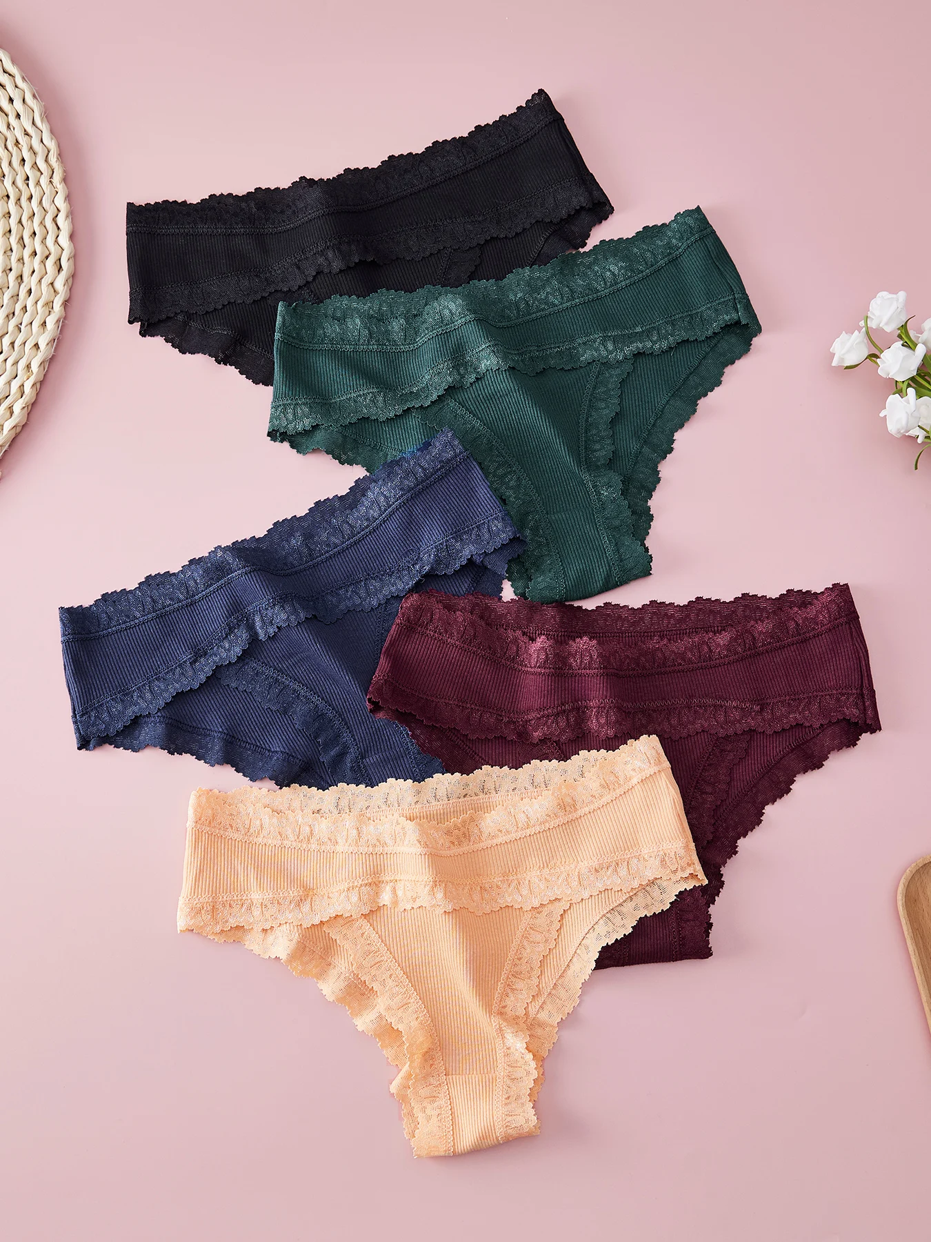 Sexy Women\'s Underwear Made of Pure Cotton and Lace, in Colors of Black, Blue, Green, Nude and Red. Woven, Seamless, Sizes Rangi