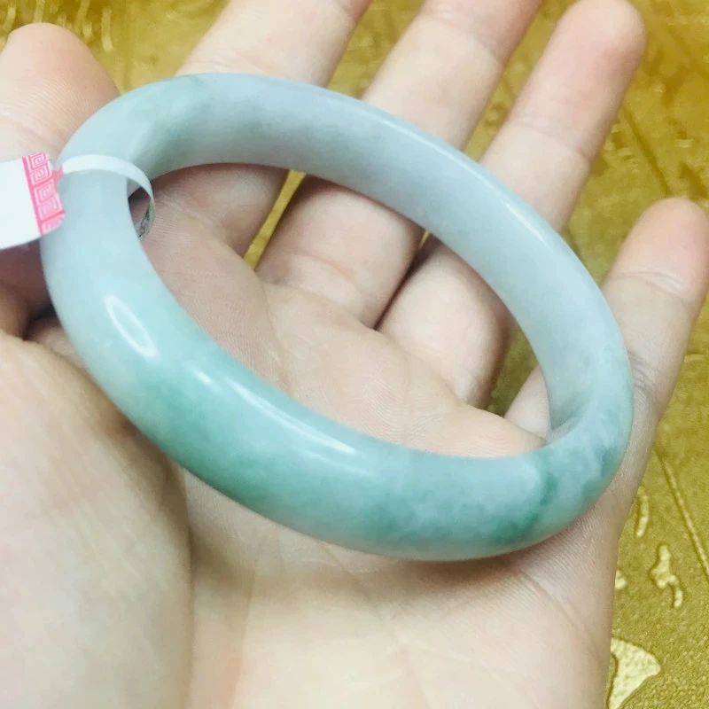 Natural Burmese Light Green Floating Blue Two-Color Bracelet Elegant Princess Jewelry Best
