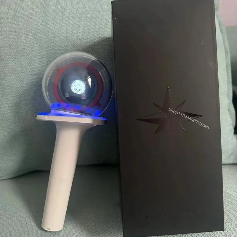 Kpop Idol Lightstick Felix Bangchan Leeknow CHANBIN HYUNJIN HAN SEUNGMIN I.N Mini Light Ring SK Zmieniające Kolory Lampki Pierścienie Upominek