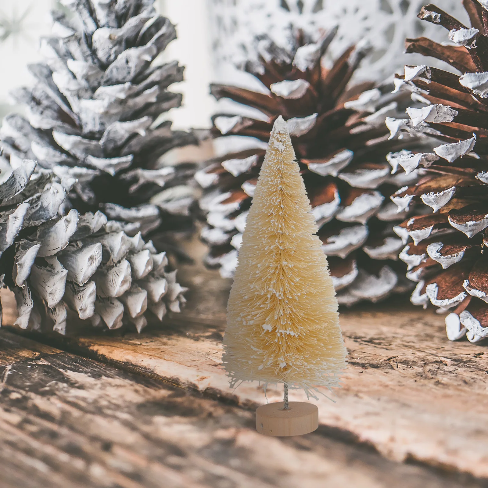 

12 Pcs Mini Christmas Trees Artificial Xmas Desktop Decorations Plastic Fireplace Supplies Snowflake Holiday naments Home Office
