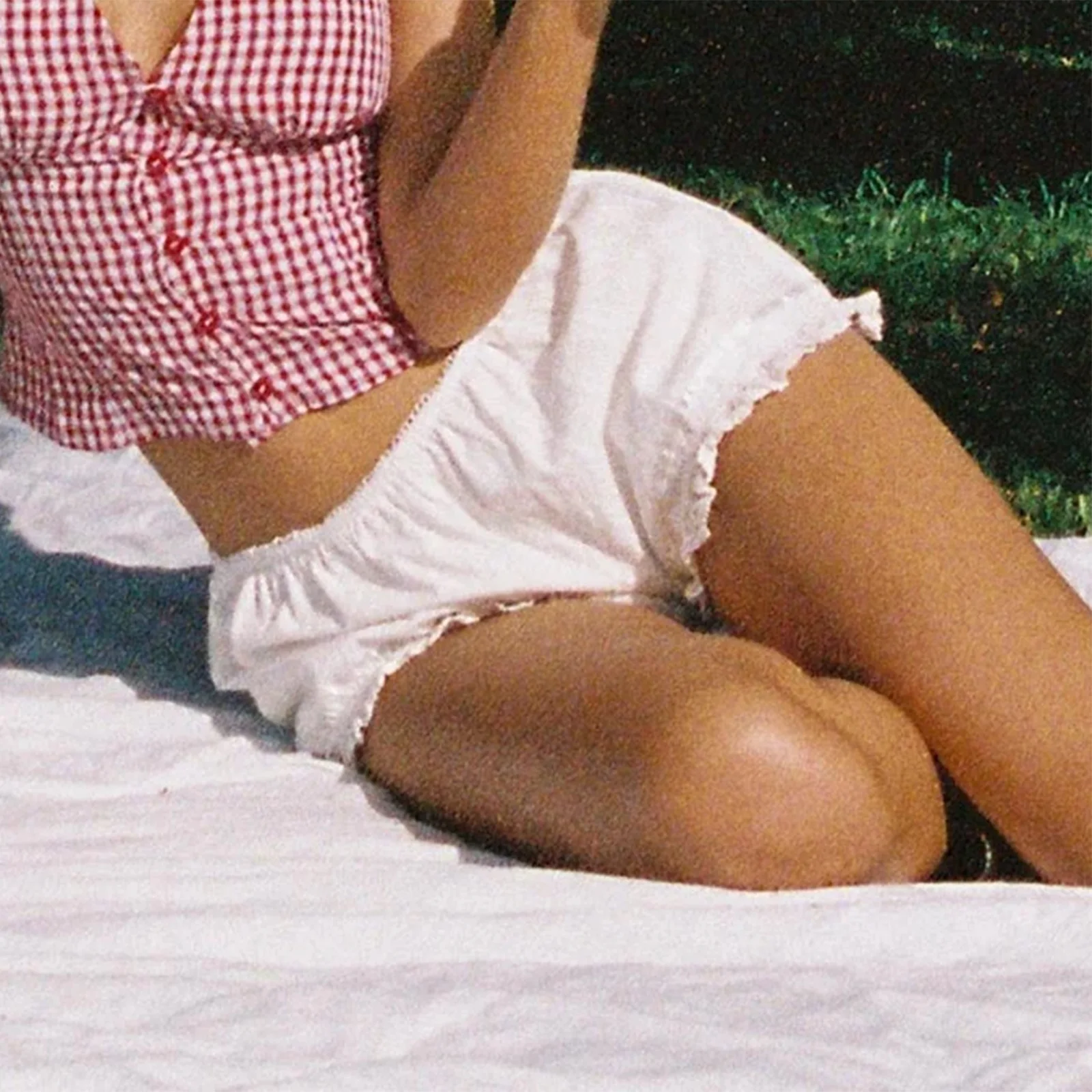 Combhasaki Women Fashion Y2K Loose Shorts Floral Lace Trim Elastic Low Waist Summer Fashion Casual Wide Leg Loungewear Bottoms