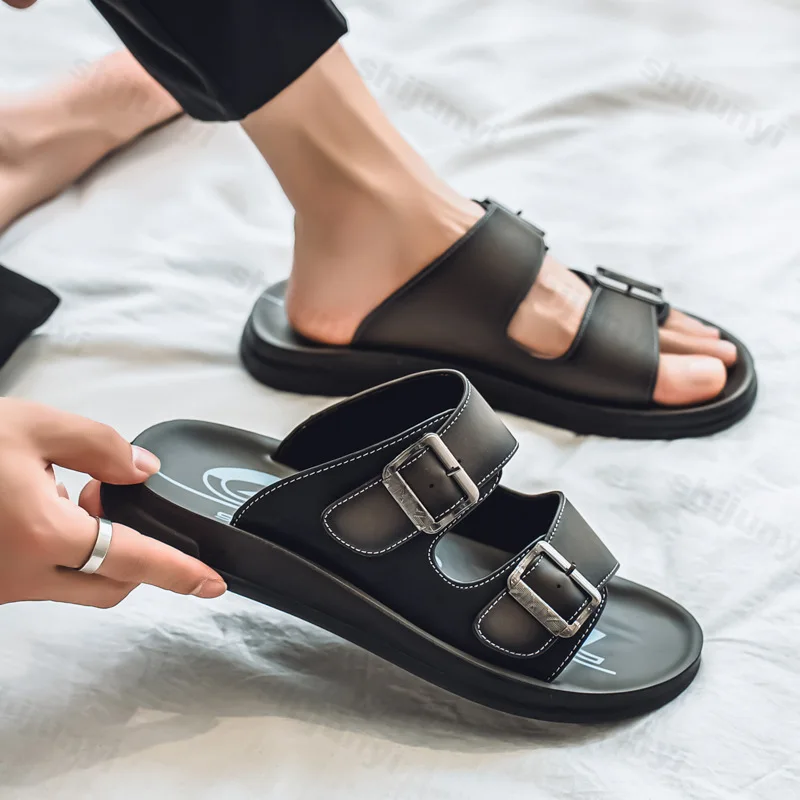

Men 2025 Summer New Fashion Casual Boken Sandals Outdoor Lightweight Slippers Soft Soled Breathable Comfortable Beach Cool Shoes