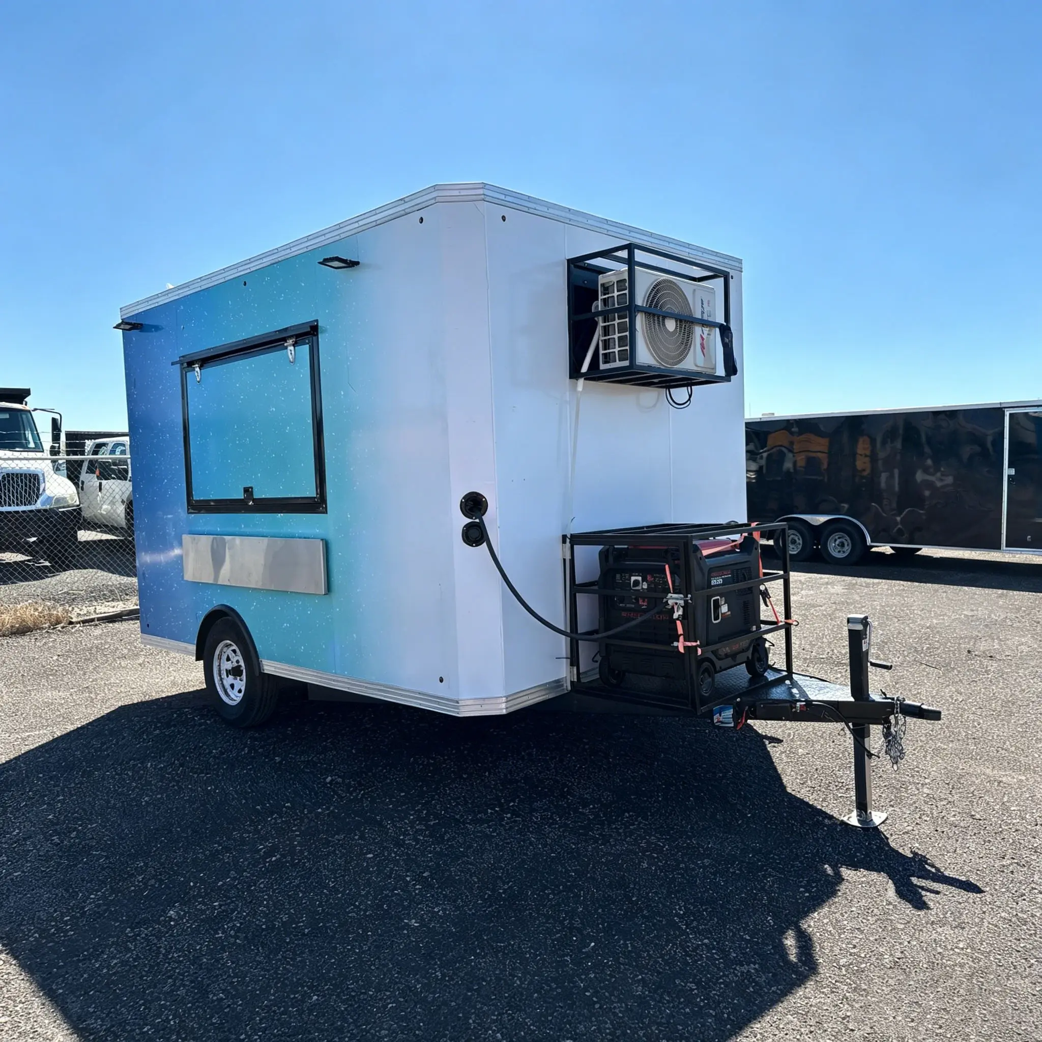 Small Food Trailer with Full Kitchen Equipment, Compact Mobile Food Truck for Street Food, Snacks and Fast Food Business