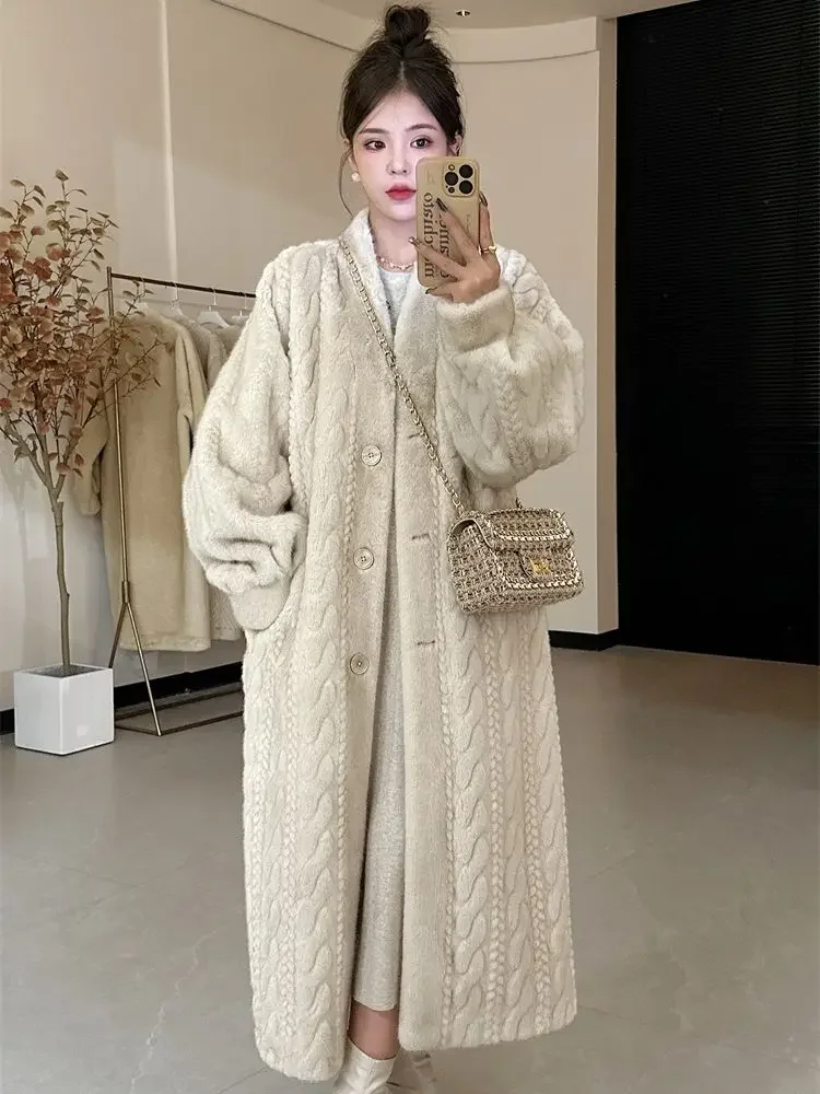 Long Imitation Mink Plush Fried Dough Twists Cardigan Fur Fur Integrated Fur Coat Fur Thickened Women\'s Coat