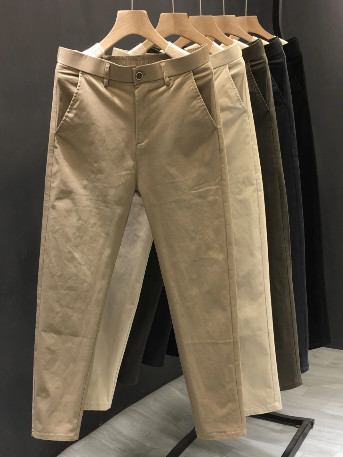 

Высококачественные мужские летние тонкие повседневные брюки, удобные, прямого кроя, длиной 9/10, из смесового хлопка, для делового повседневного стиля.