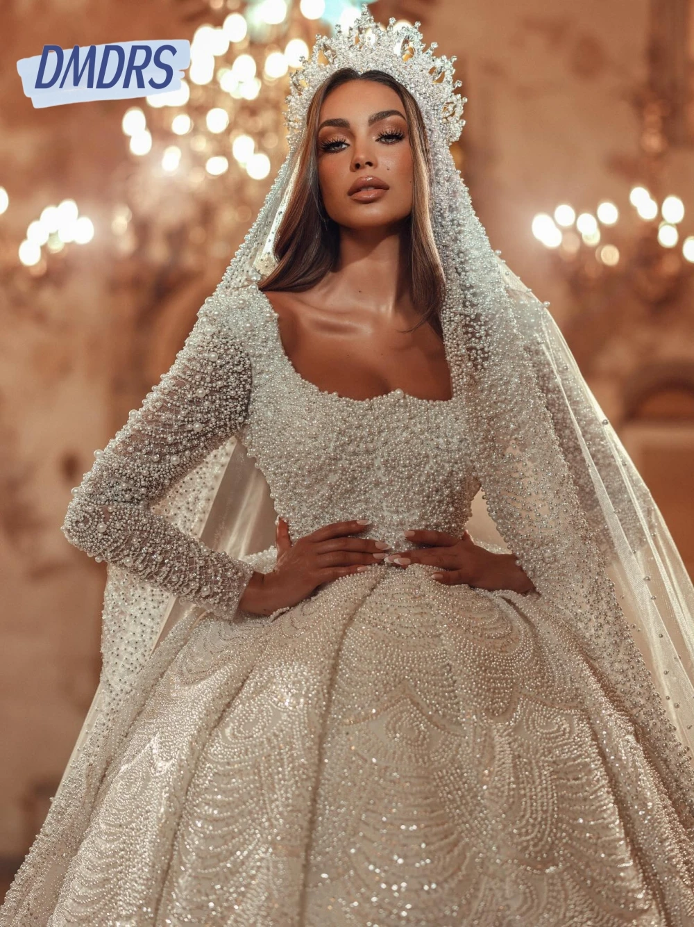 

Modest Pearls Exclusive Wedding Dress Romantic Shiny Customized Ball Gown Dreamy Long Sleeves Charming Luxurious Bride Wear