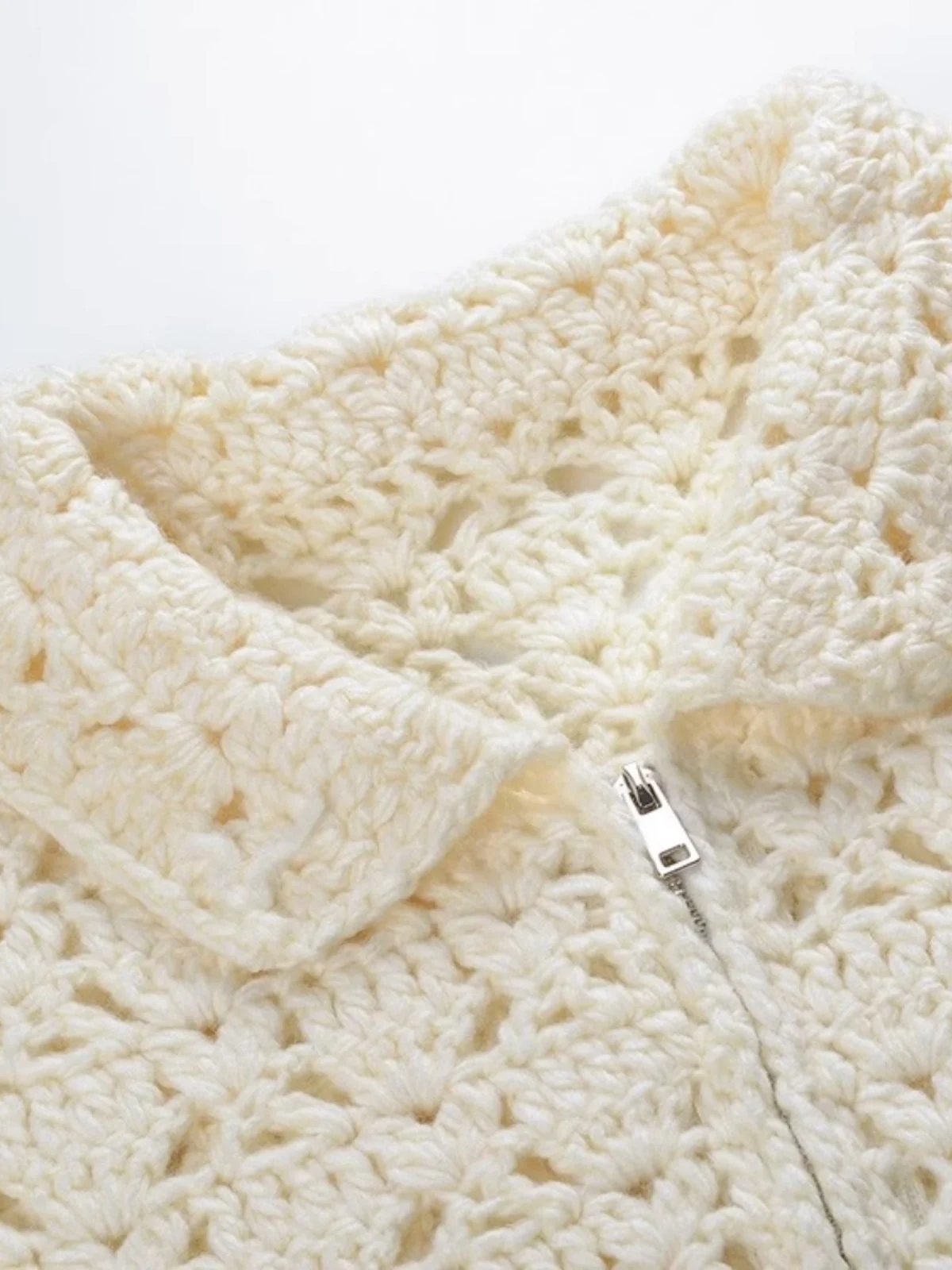 printemps-2025-debut-du-design-sens-Evider-travail-lourd-crochet-fait-a-la-main-double-fermeture-eclair-revers-lache-polyvalent-tricote-cardigan-ouvert