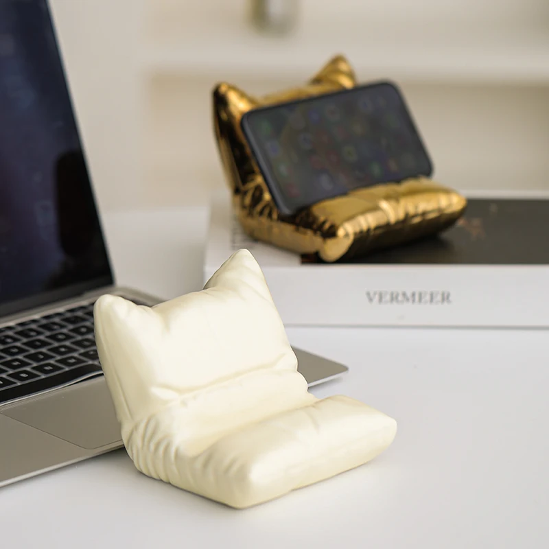 Creative Folding Sofa Desktop Ornaments Mobile Phone Bracket Office Living Room Decoration Ornaments Home Bedroom Decoration
