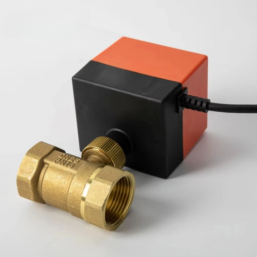 Brass Ball Valves Electric Powered Water Control Air Conditioning Threaded Connection