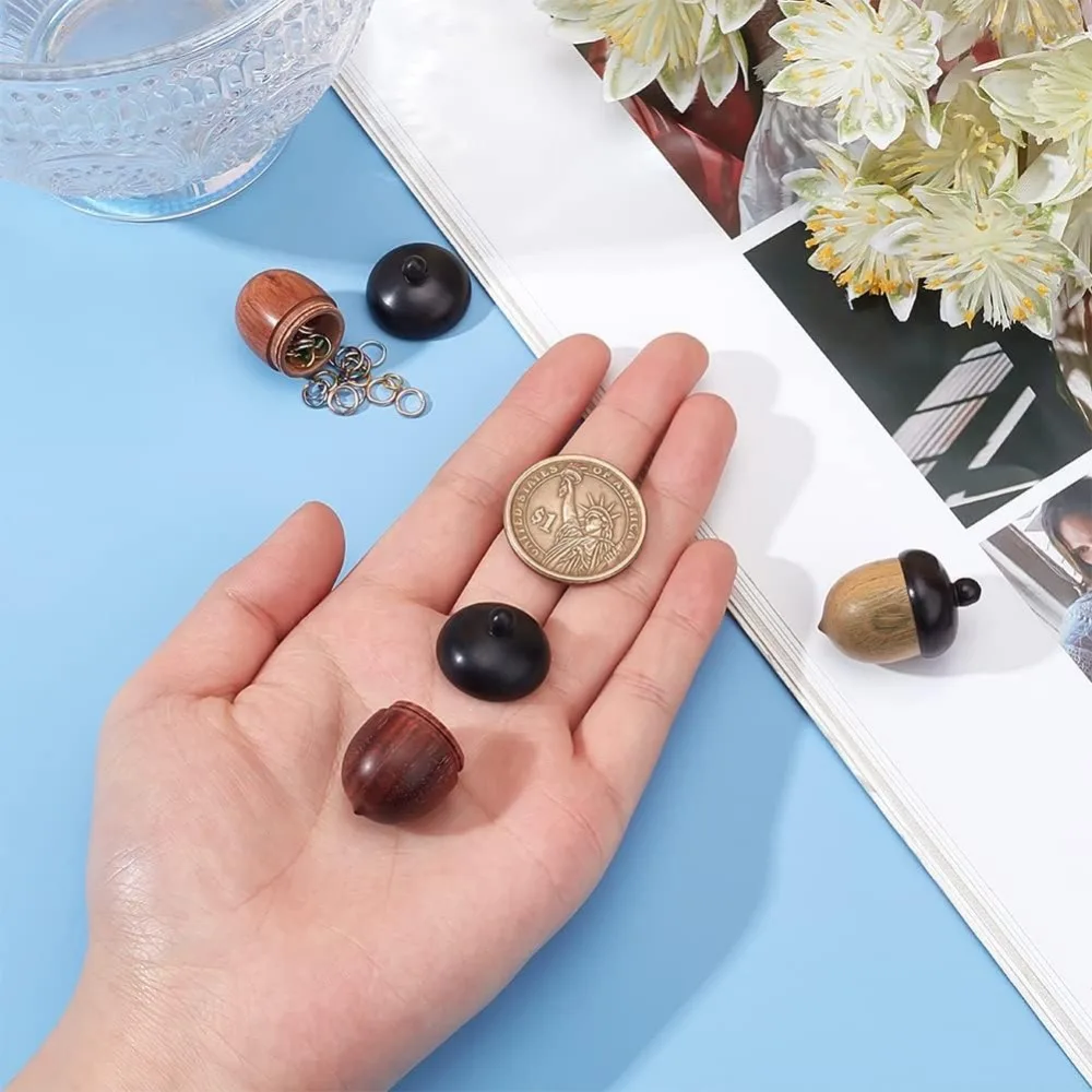 3 Pcs Wooden Acorn Nut Pendant 3 Colors Mini Acorn Necklaces Pendant Wood Pine Cone Charm Disconnectable Acorn Shape Ornaments