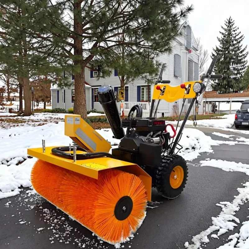 Oil Push by Hand Snowplowow Clearing Equipment Family Expenses Cleaning the Site Snowplow