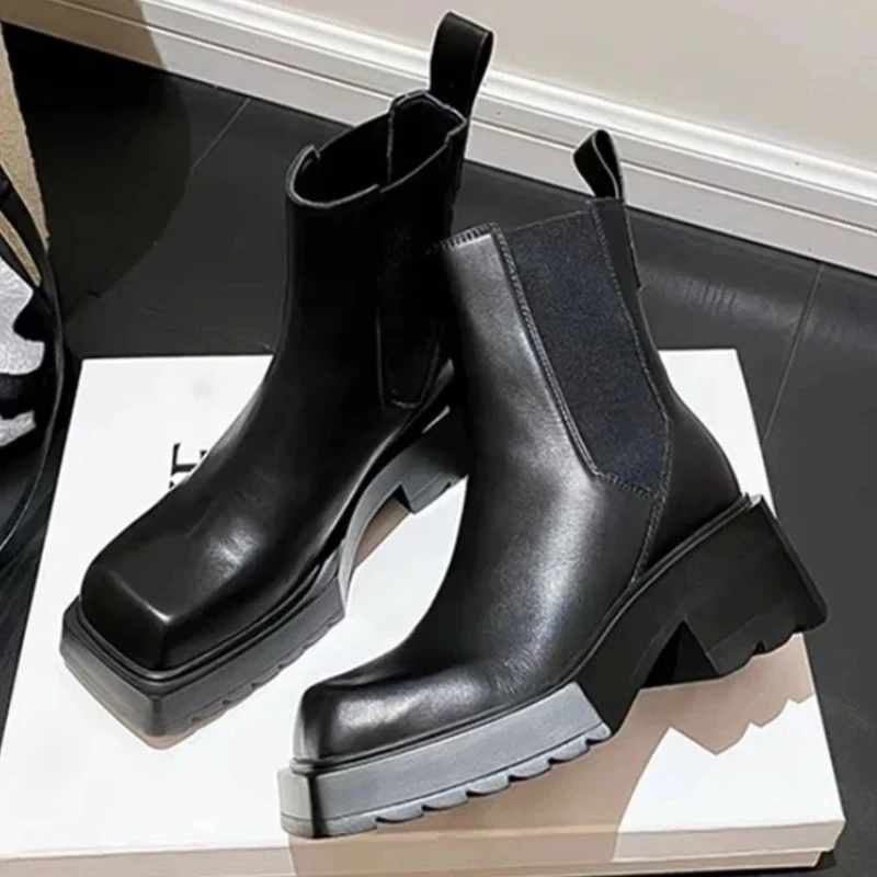 

Brand Leather Platform Chelsea Boots Women British Style Square Toe Chunky Heel Ankle Boots Black Fashion Designer Winter Boots