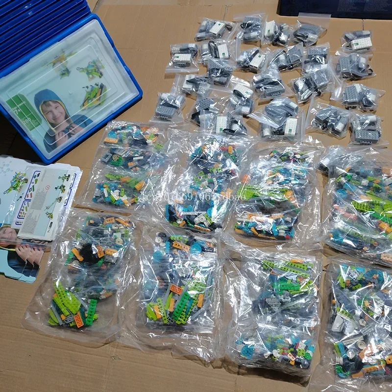 WeDo 3.0 로봇 건설 세트 빌딩 블록, 기술 부품, 클리어런스 가격, 45300 Wedo 2.0 교육용 완구 호환