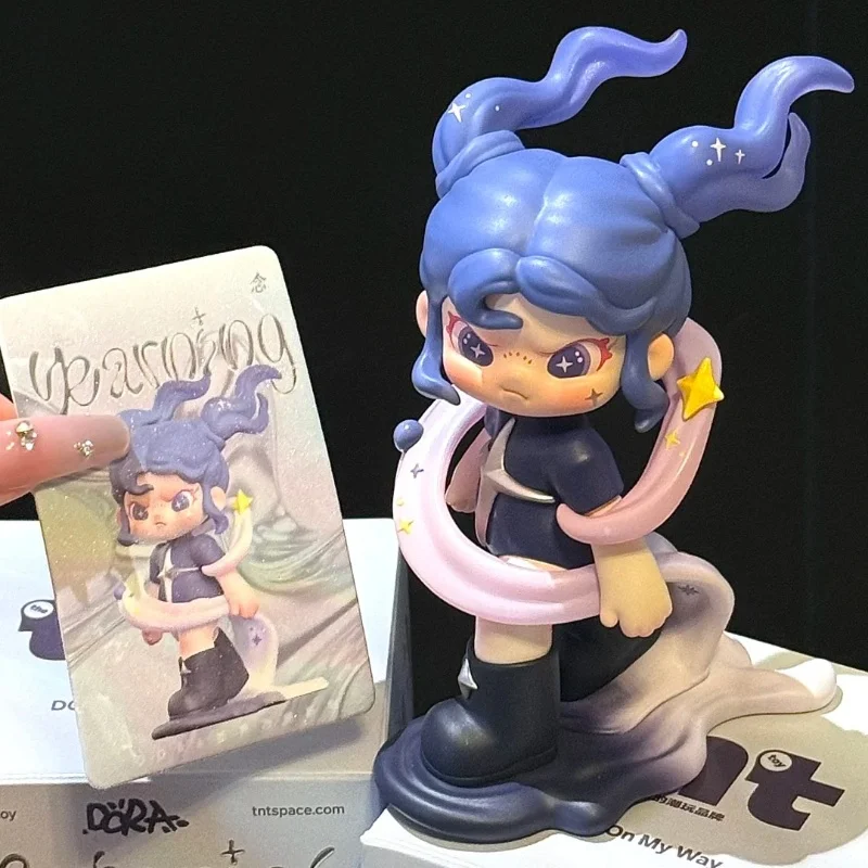 حقيقية دورا المواد Vistas سلسلة صندوق أعمى جميل نمط سطح المكتب زينة لطيف تمثال سر حقيبة حلية مفاجأة هدية