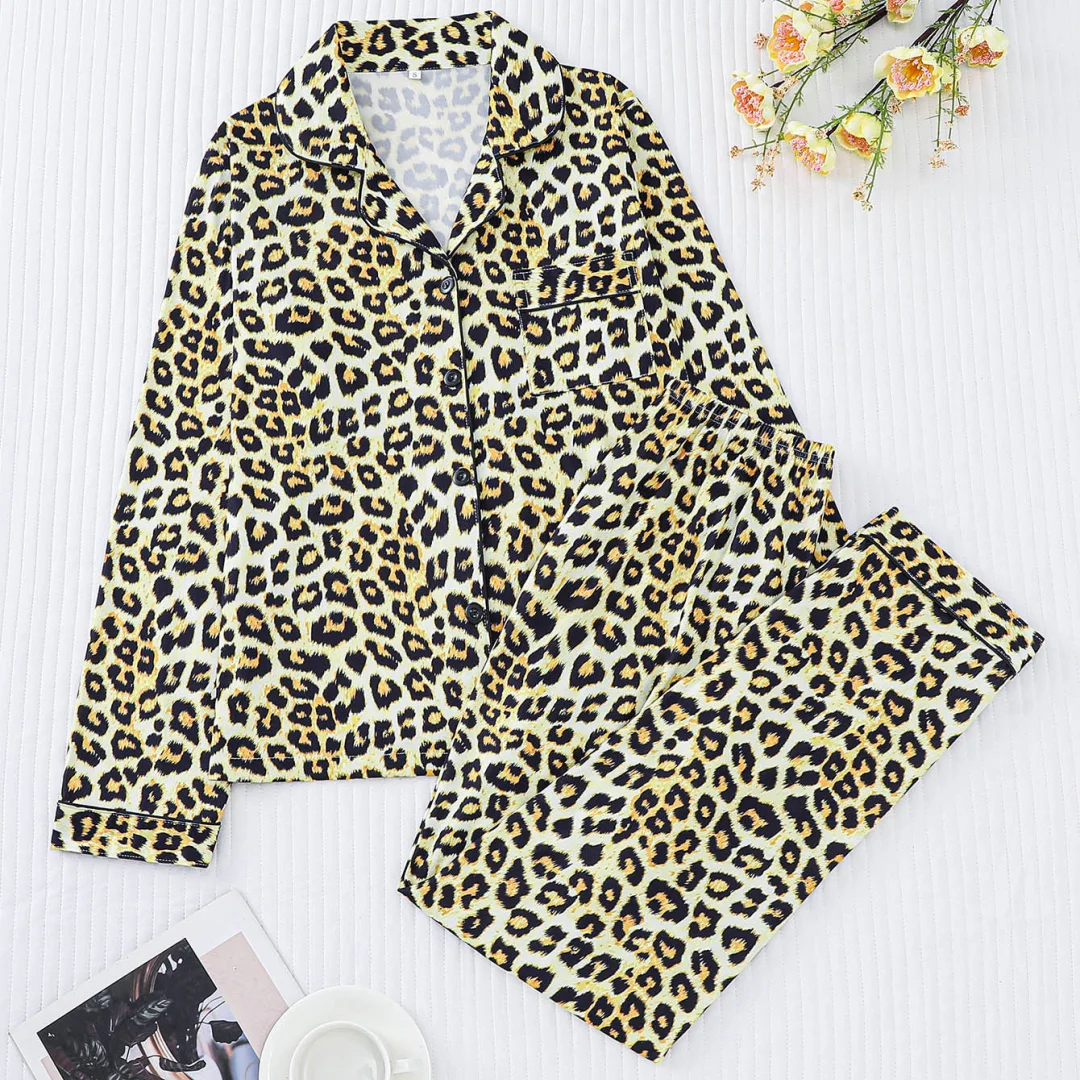 

Women Animal Themed Pajama Set with Leopard Print Print Lapel Long-sleeved and Long Pants Loungewear Home Wear Sleepwear Gifts