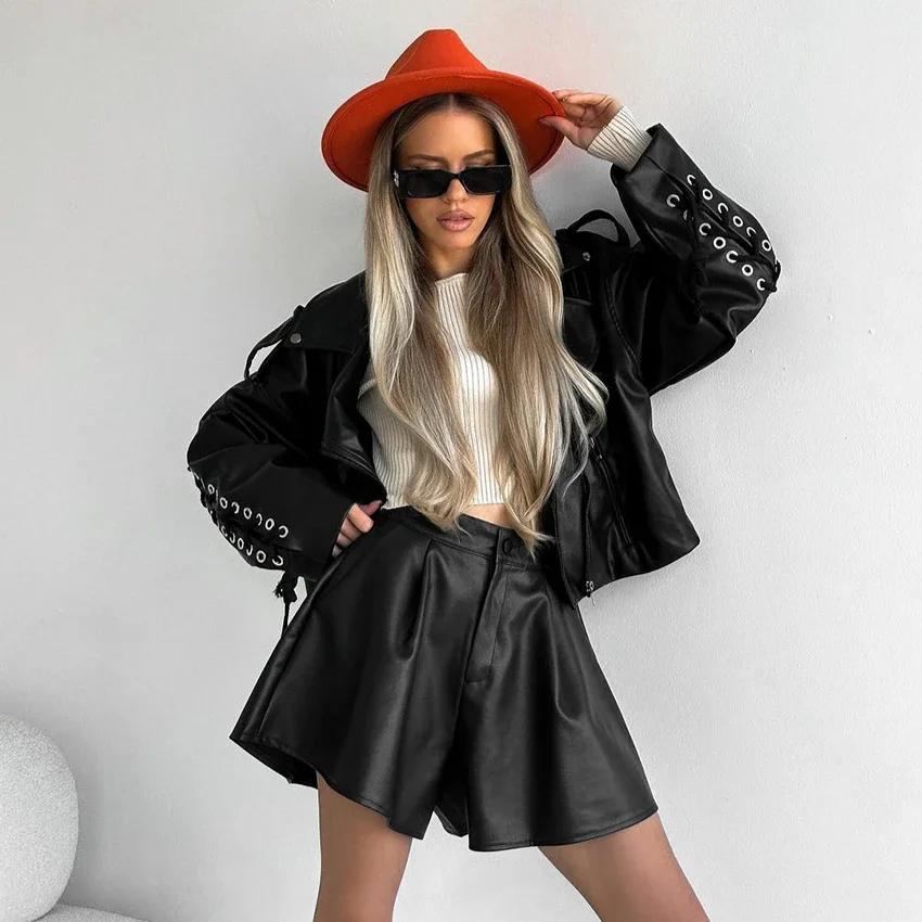 Black Pu Leather Shorts Women Fashion High Waist Wide Leg Mini Shorts Autumn Winter Casual Loose A-line Shorts 2024 Streetwear