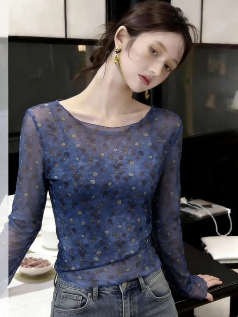 Blue Floral Print Long Sleeve T-Shirt Women's Summer Thin Ice Silk Mesh Top UV Protection under Shirt Semi-Transparent Base S...