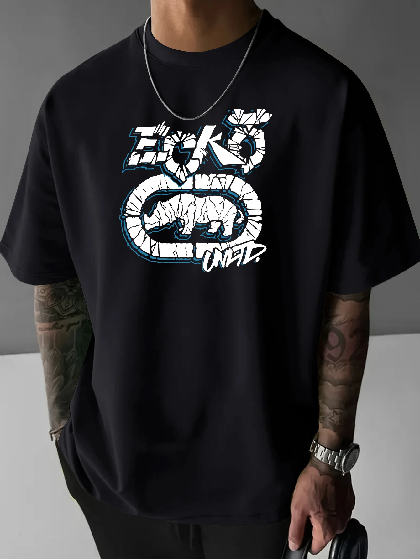 2026 cotton men's casual loose T-shirt fashionable letter pattern printed breathable round neck short sleeved top