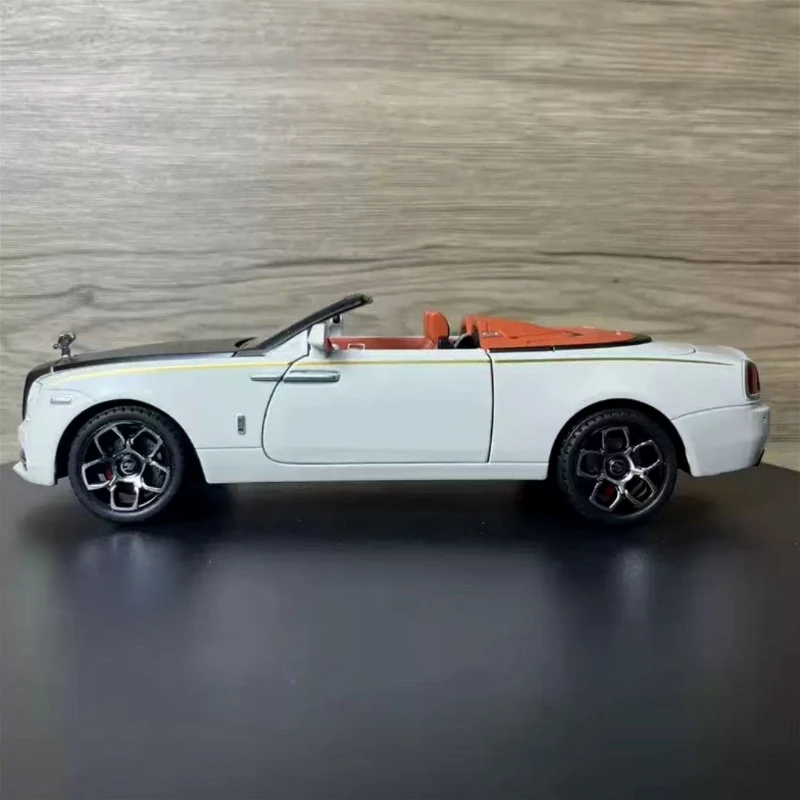 

1:24 Rolls Royces Dawn Alloy Luxy Car Model Diecasts Metal Toy Vehicles Car Model Simulation Sound and Light Childrens Toys Gift