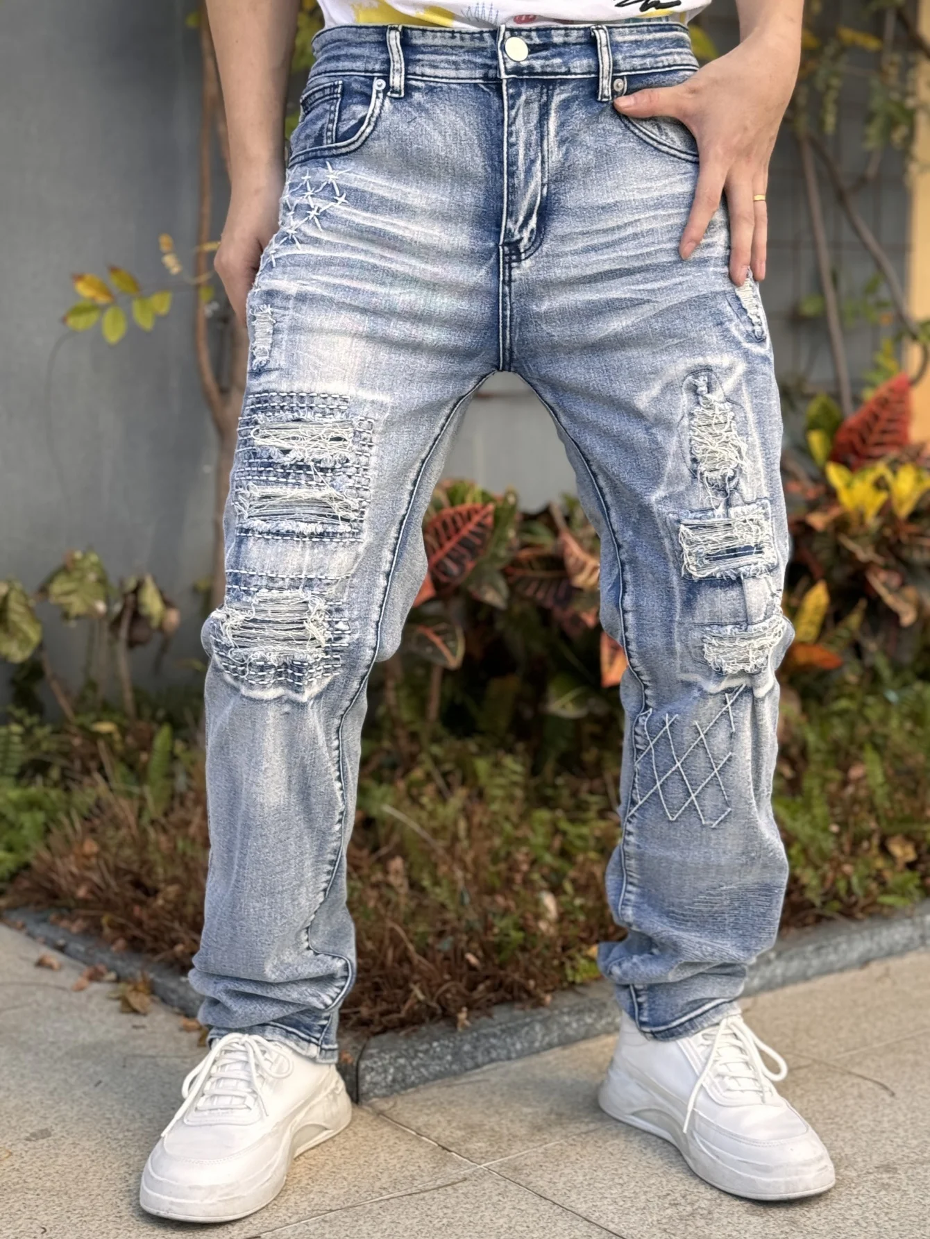 

Y2K Men's Denim Hole-out Shorts Patchwork Series Street Fashion Hip-Hop Rap Style Regular Pants Blue Cotton Blend