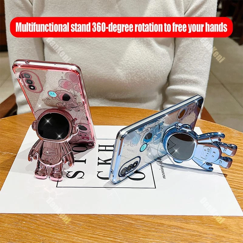 Floating Spaceman Creativity Phone Holder Case For Motorola Moto E20 E61 E7 E22i E32 E13 E6S E22 E7Power E7Plus EDGE 20 30 Cover