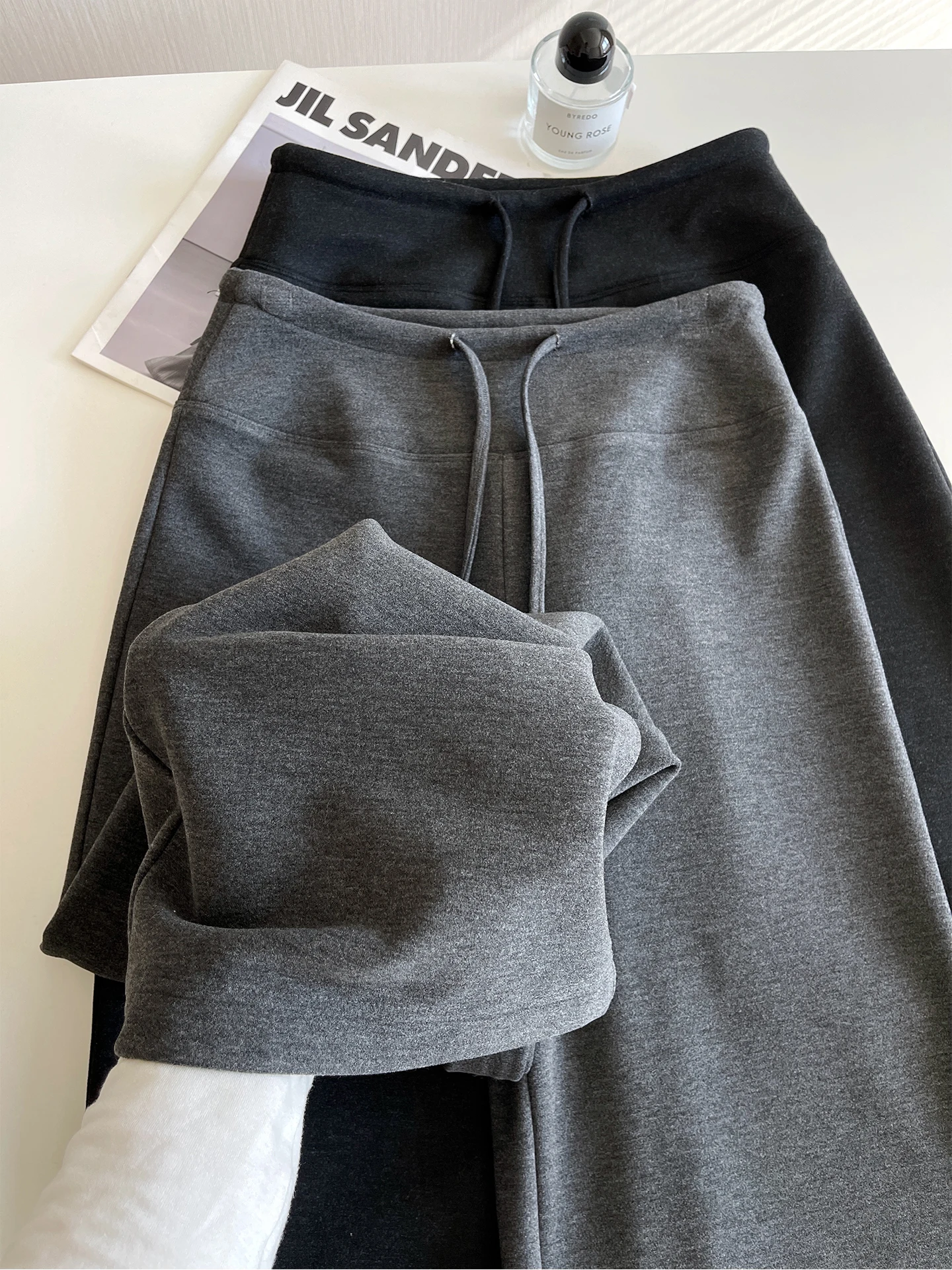 ارتفاع الخصر الصوف بنطال ذو قصة أرجل واسعة المرأة اليوغا بنطال رياضي Bla التخسيس مستقيم قطع سراويل تقليدية خريف شتاء جديد Sle