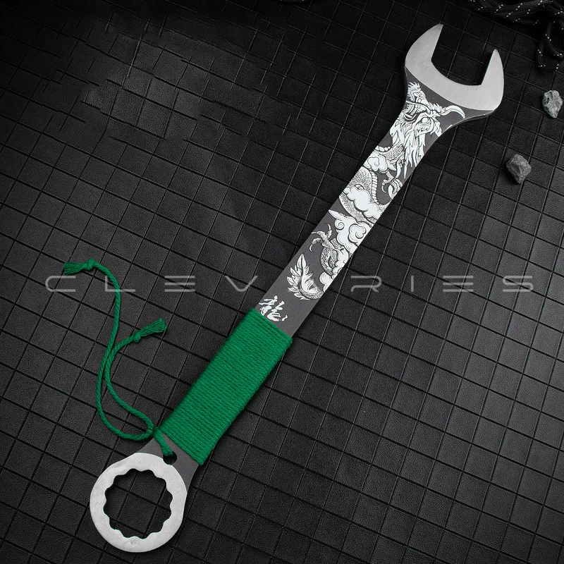 43cm Outdoor Portable EDC Multifunctional Wrench Car Emergency Window Breaking Tool