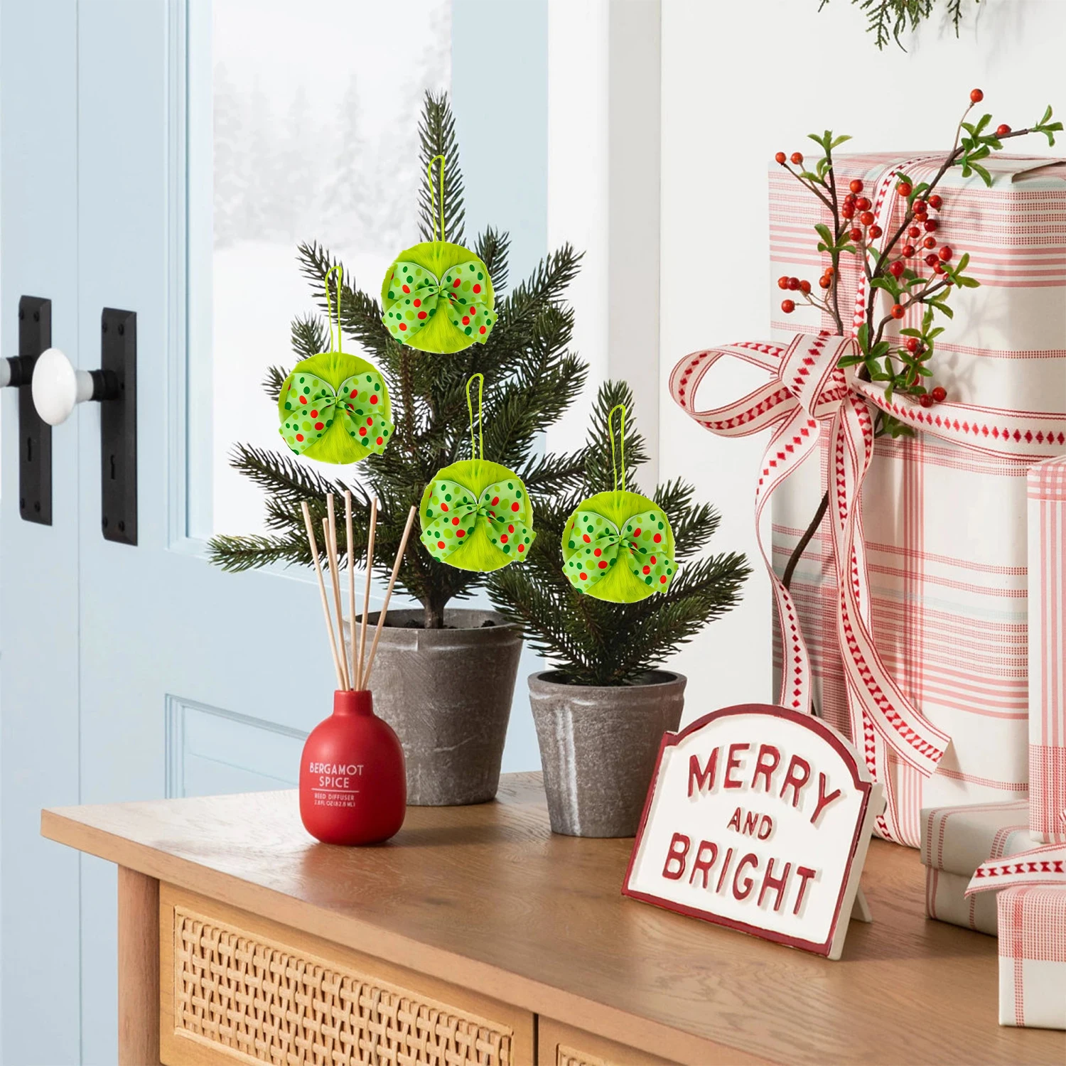 

6PCS Green Velvet Christmas Butterfly Knot Balls Decorative Pendants for Christmas Tree Decoration