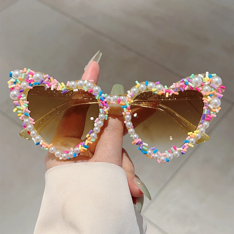 KAMMPT Heart Shape Sunglasses with Pearls and Jimmies Fashion Cute Gradient Multi-color Decor Shades Trendy Original Sun Glasses