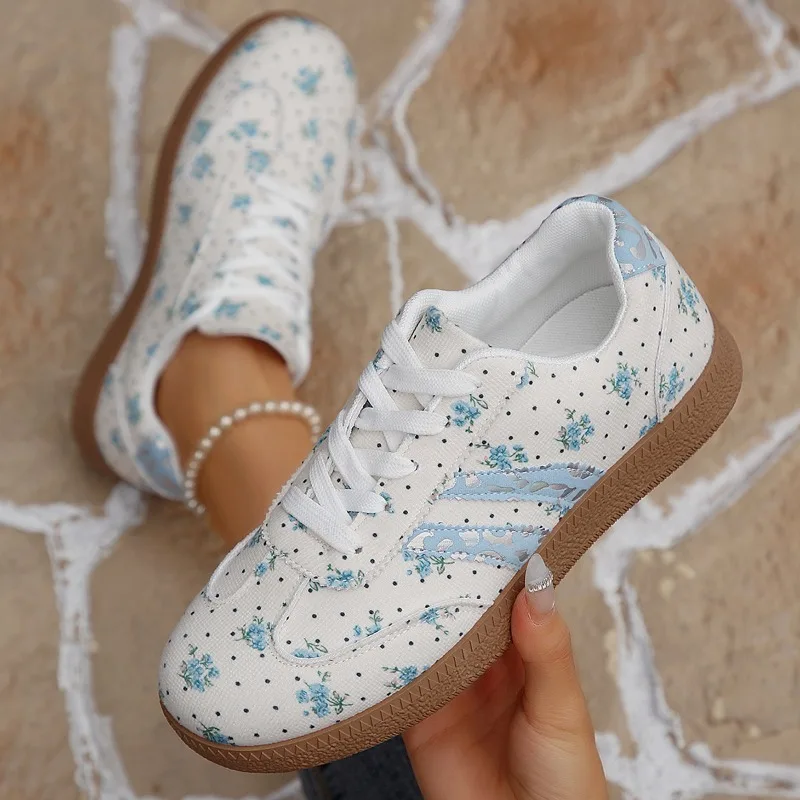 Spring and Autumn Women's Comfortable Elegant Printing Style Sneakers 2026 New Women Fashionable Shallow Mouth Vulcanized Shoes