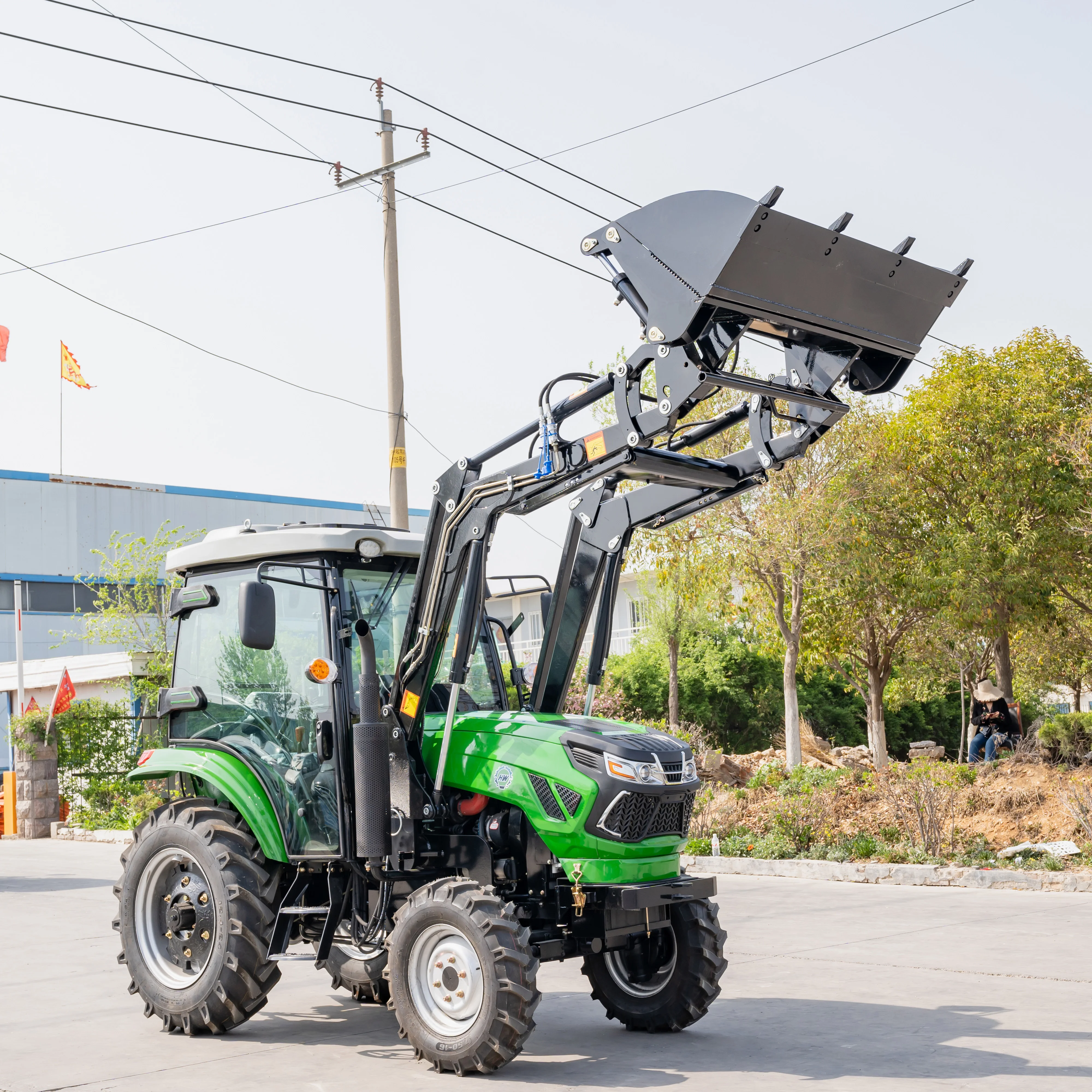 جرار 4x4 25-50hp (8F+2R) لجميع التضاريس رباعي العجلات جرار صغير ديزل جرارات زراعية صغيرة آلات زراعية مخصصة #4