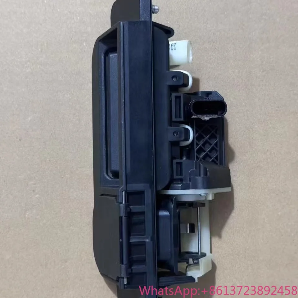 

A2227500893 2227500893 Release Handle Trunk Switch Tailgate Switch for S350 CLA200 C200 CLA180 C180 C300 S320