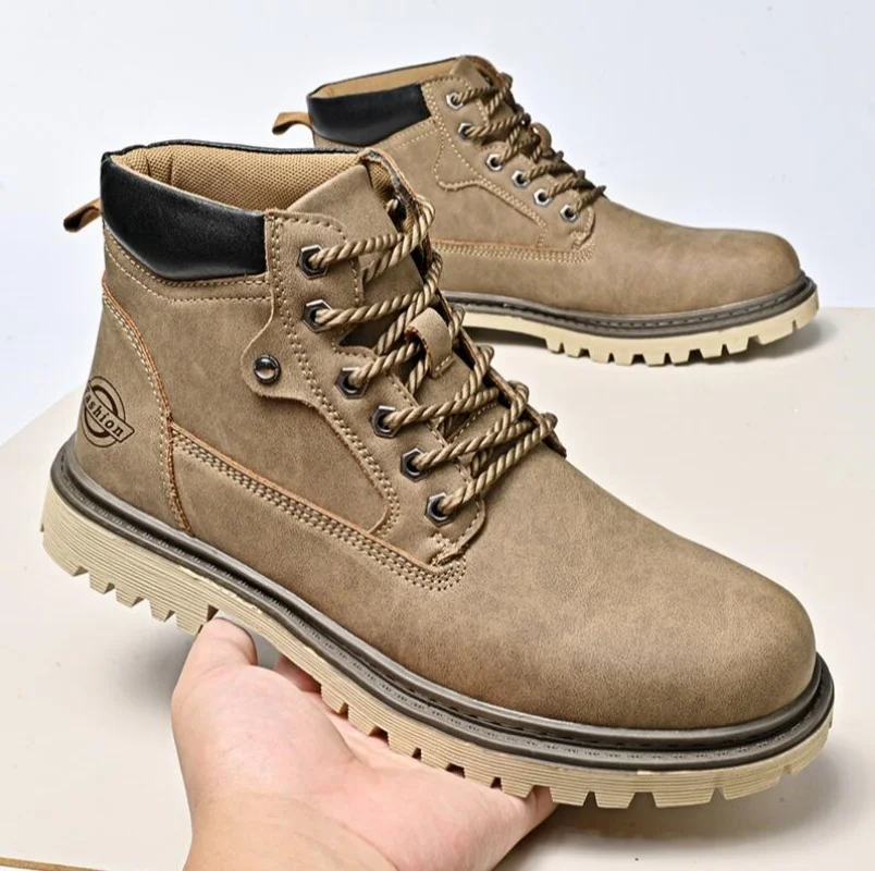 

Men High Top Boots Autumn Vintage Men British Leather Boots Fashion Non Slip Motorcycle Boots Chelsea Botas Hombre 38-47