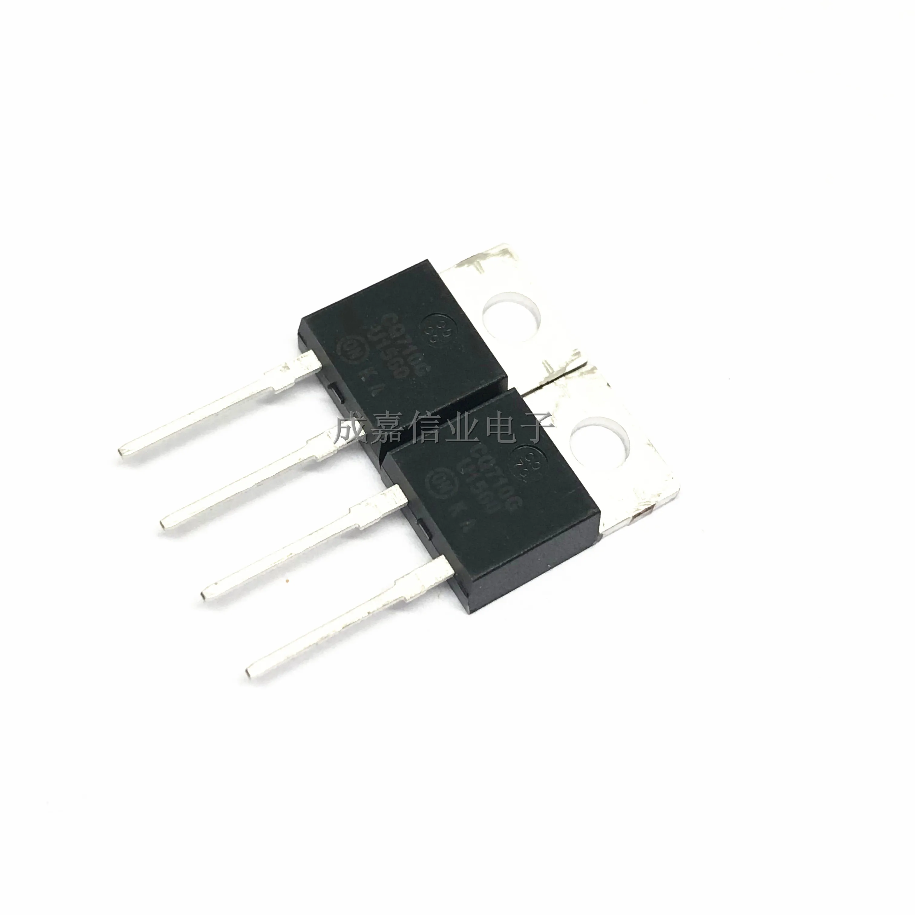 

10pcs/Lot MUR1560G TO-220-2 U1560 Rectifiers 600V 15A UltraFast Operating Temperature:- 65 C-+ 175 C