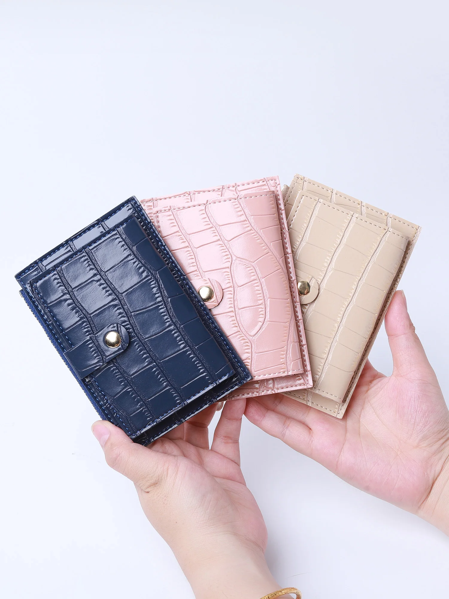 Mini Minimalistischer PU-Leder Kartenhalter für Damen, Stilvolles Krokodilmuster, Kreditkartenhalter, Kleine und Tragbare Geldbörse mit Reißverschluss – Detail 12