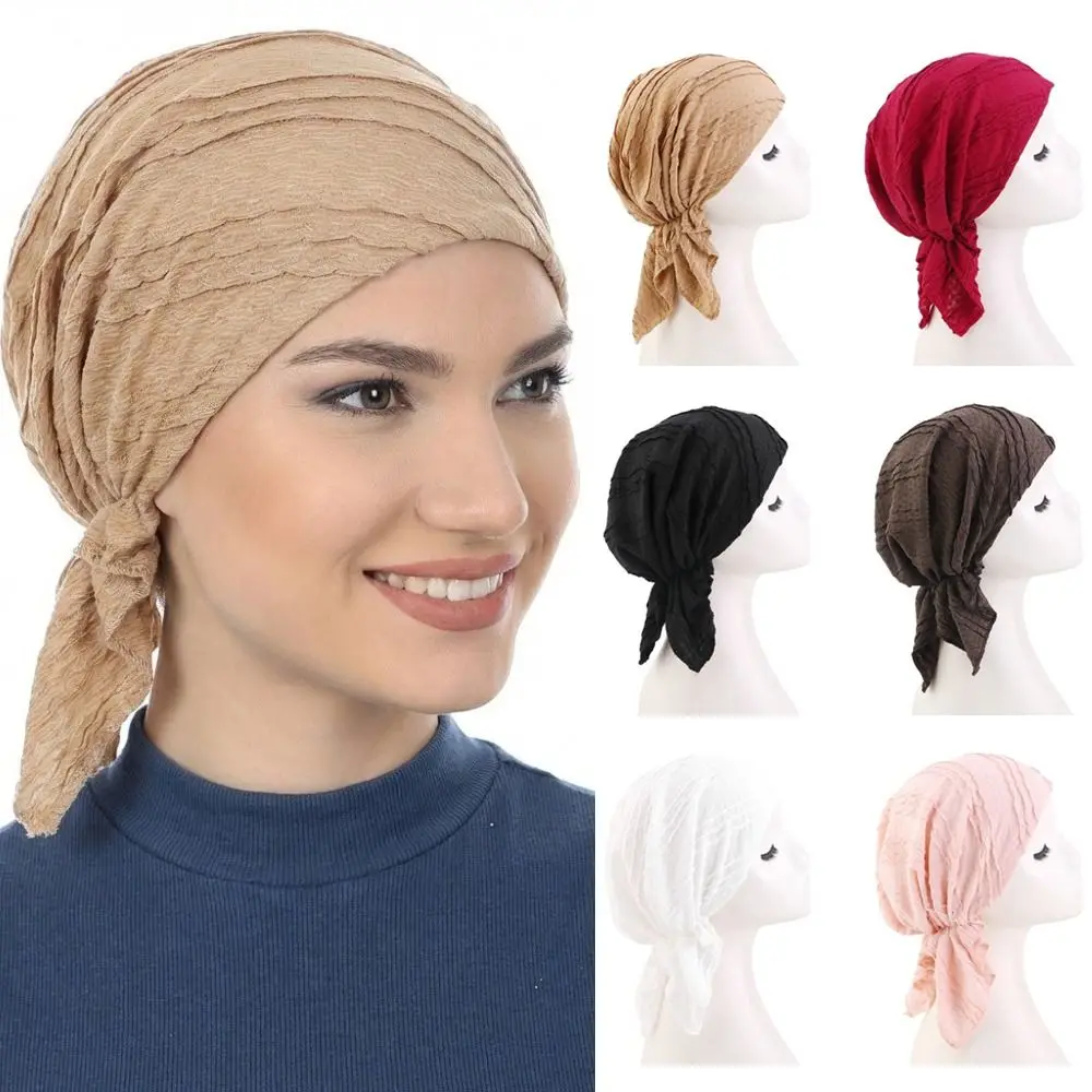 

Новые хлопковые мусульманские шапки-хиджабы из жатой ткани, эластичные однотонные шапочки для химиотерапии, треугольные тюрбаны, повязки на голову, банданы для онкобольных