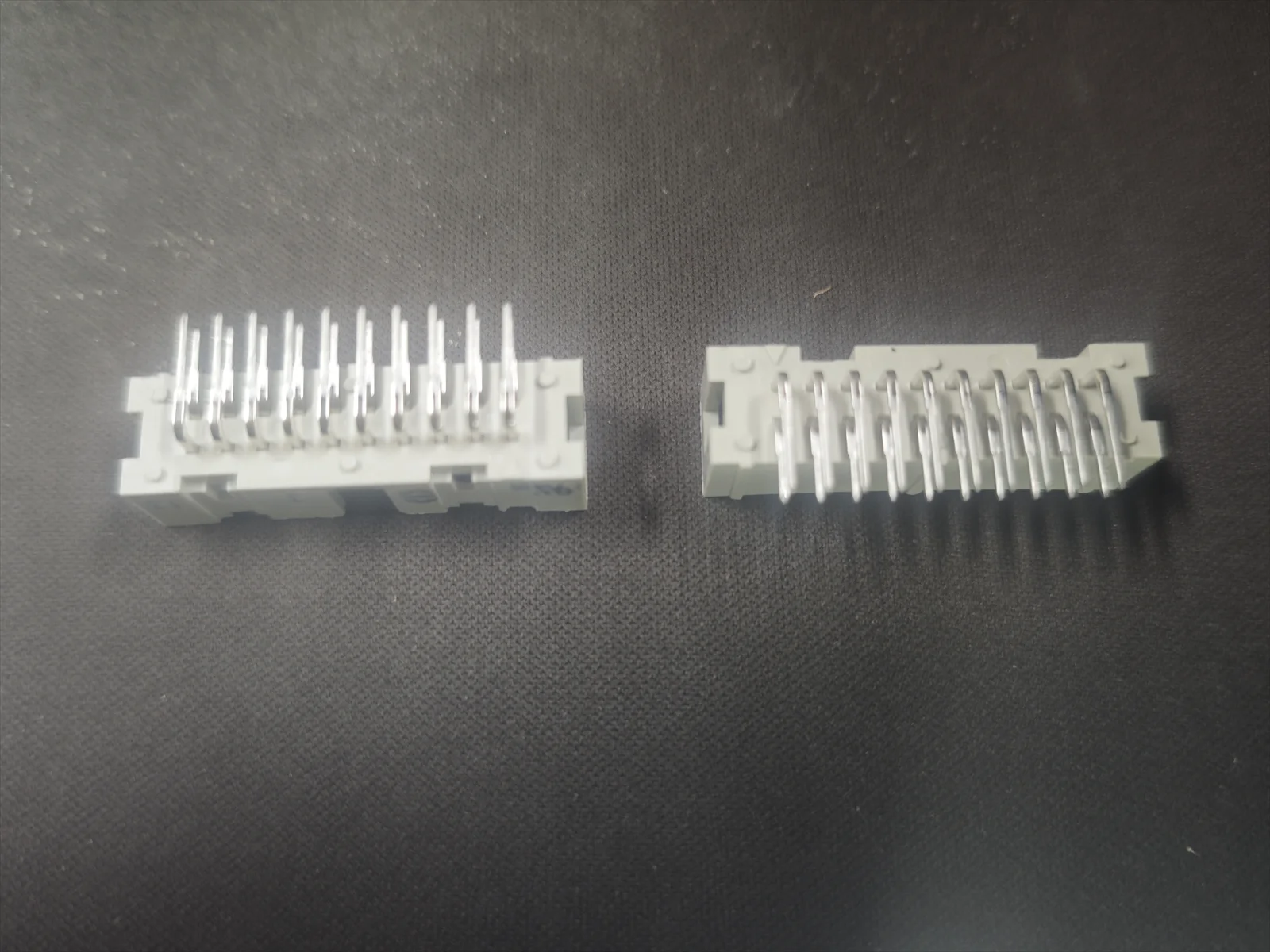 

New and Original 9185207323 12.0×12.0×10.0MM SMD In Stock