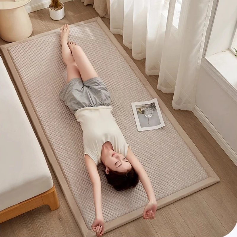 Arrival Multifunctional Non Slip Wear Resistant Ice Silk Cool Mat Foldable Eco Friendly Tatami Floor Mattress For Nap Sleeping