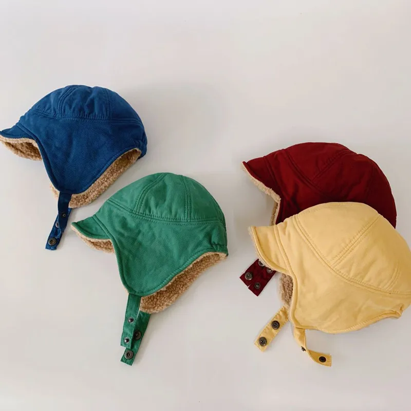 2023 bambini cappello da aviatore autunno e inverno cappello caldo agnello velluto color caramella ragazzi e ragazze tappi per le orecchie Lei Feng