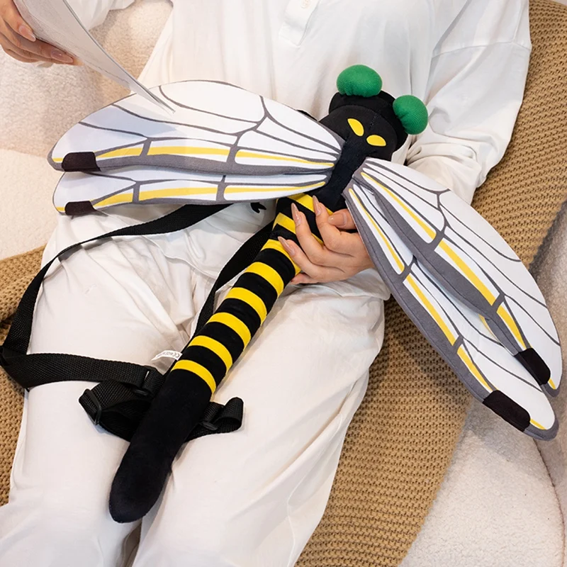 เช่นแมลงจริงกระเป๋าเป้สะพายหลัง Soft Dragonfly Mantis กระเป๋าสะพายคู่กระเป๋าสตางค์ Plush กระเป๋าจัดส่ง Creative Plushie ของขวัญวันเกิด