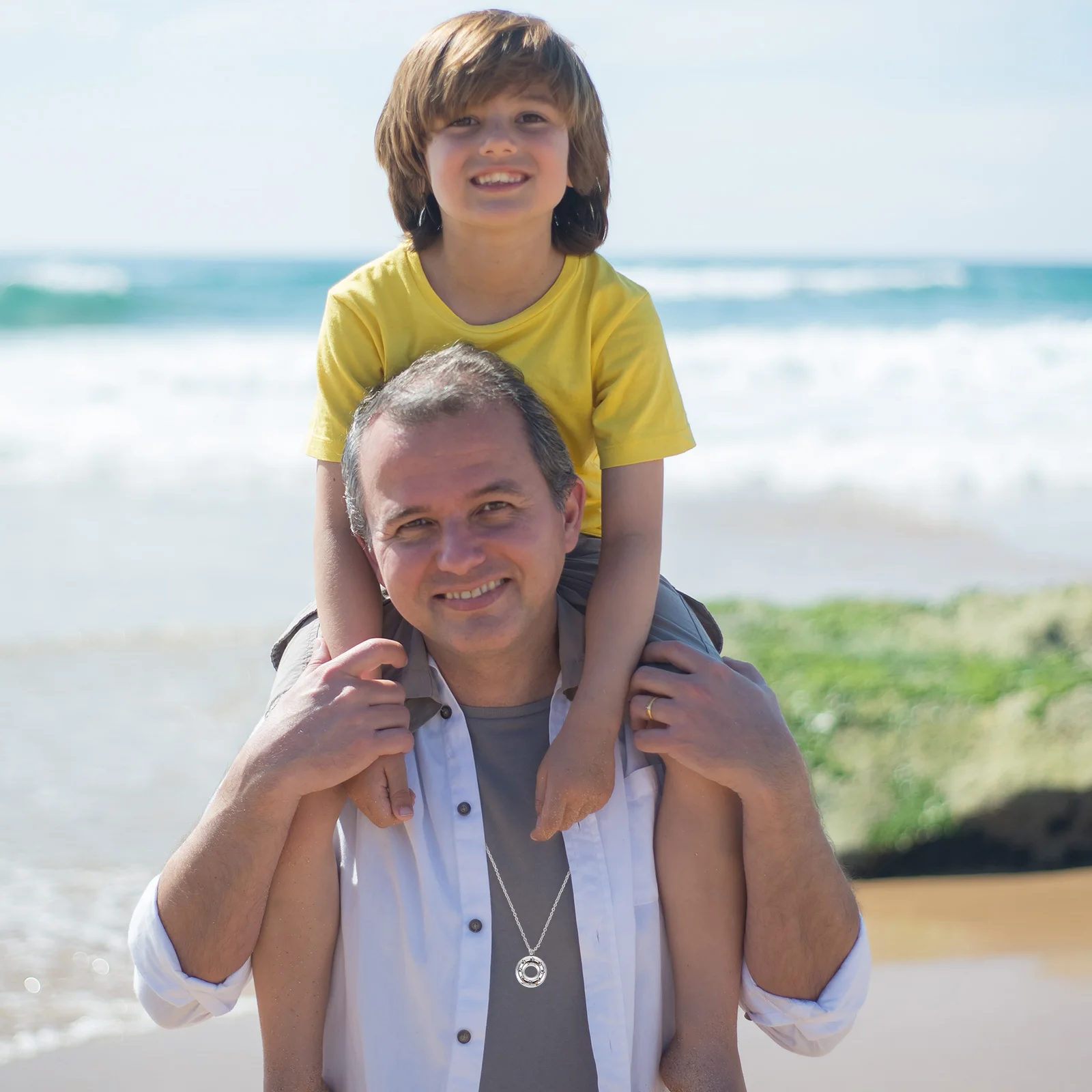 

Pet Bone Ash Necklace Titanium Steel Paw Pendant Cremation Urn Memorial Jewelry Keepsake Holder for Ashes Suitable for Men Women