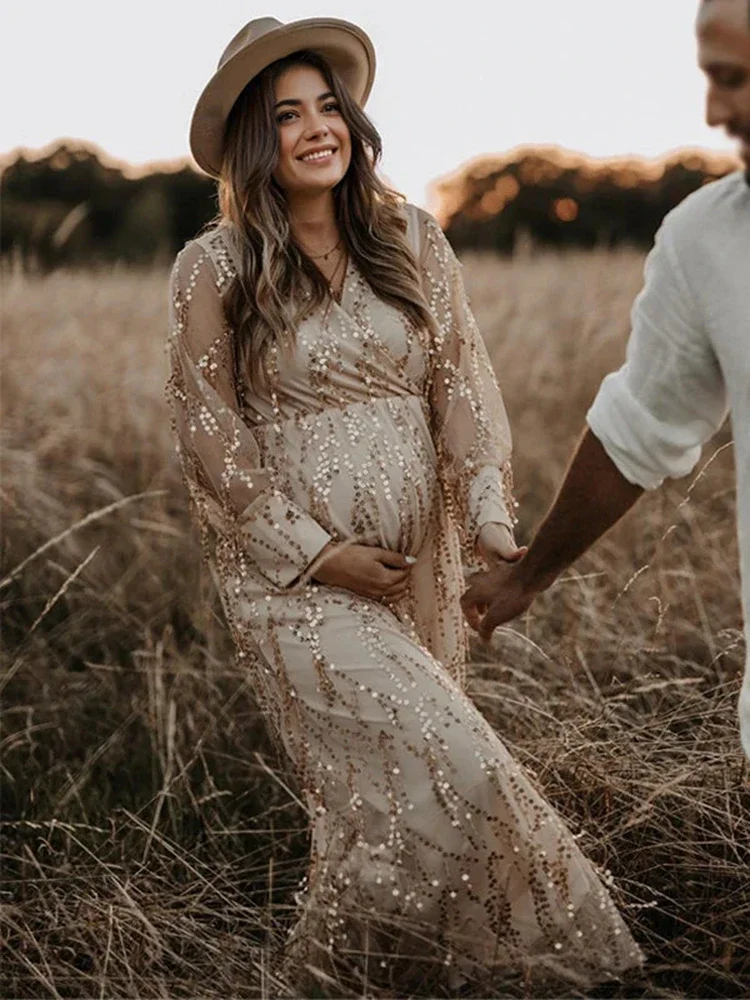 beige-v-neck-maternity-dress-photo-shoot-elegant-sequin-long-sleeve-pregnancy-gown-vintage-maternity-photography-glitter-dresses