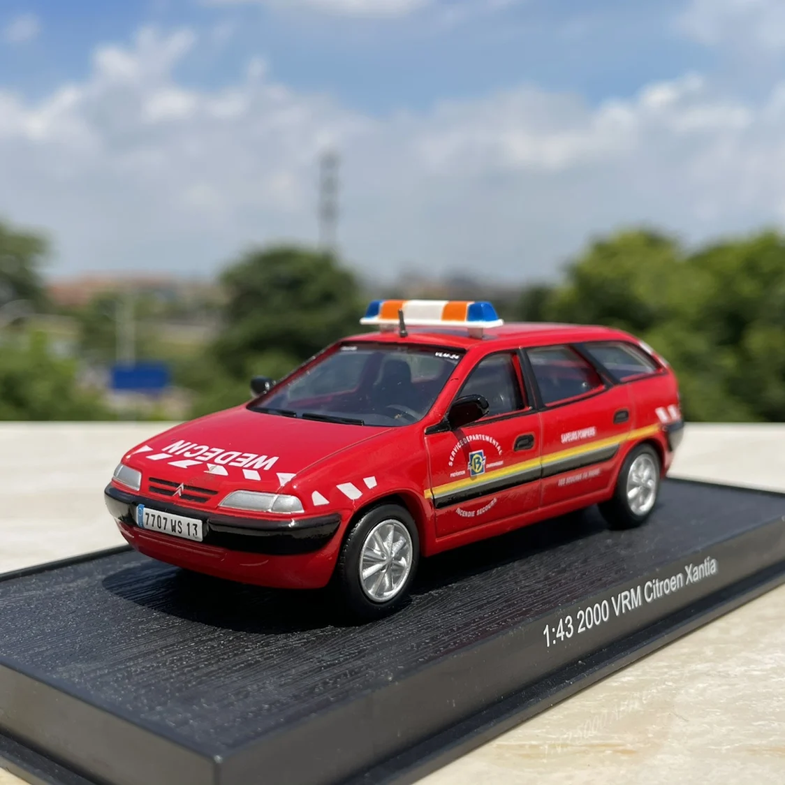 Diecast 1:43 Scale Citroen Station Wagon Fire Command Vehicle Alloy Car Model Collectible Toy Gift Souvenir Display Ornament