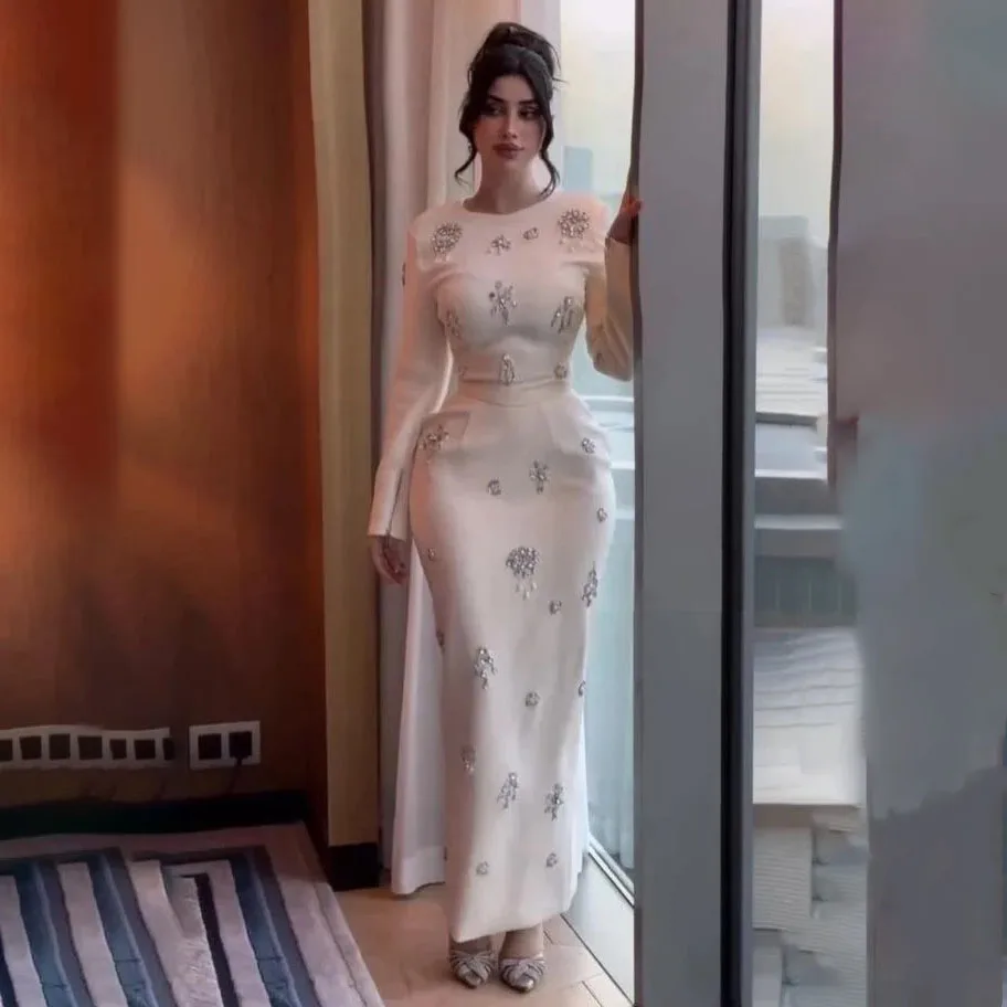 

Fashionable Romantic Ruffles Prom Dress Charming Long Sleeve Beaded Evening dresses Floor Length O Neck Red Carpet Dress luxury