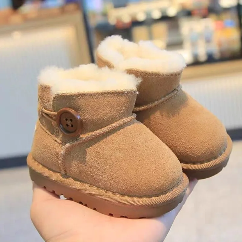 

Winter Child Snow Boot 2025 New Baby Flat Boot Fashion Child Anti Slip Men's and Girls' Versatile Casual Autumn Short Boots