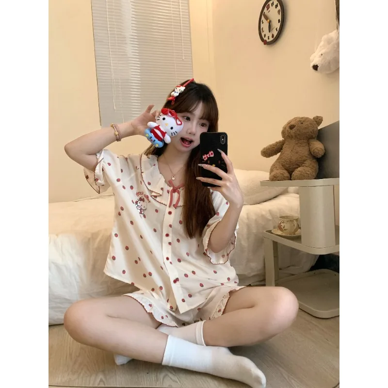 

Белая пижама Hello Kitty, летние шорты с короткими рукавами и лацканами, комплект из двух предметов, новый женский комплект домашней одежды Hello Kitty