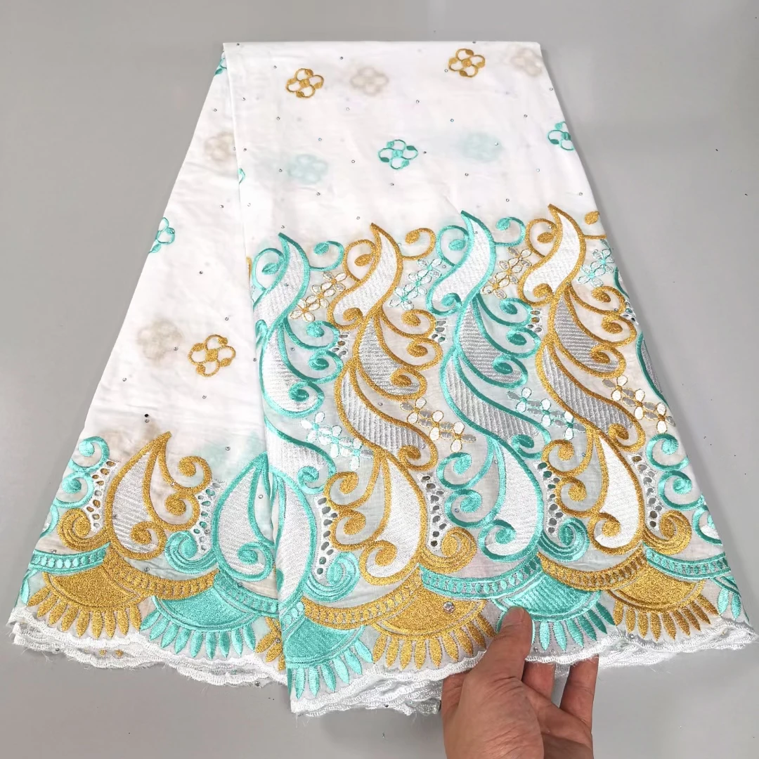 

2023 New design high quality African lace cotton lace fabric swiss voile lace fabric for Nigerian wedding dress sewing LYC23109