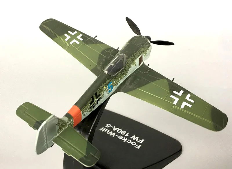 1/72 German fw190 fighter model  Alloy finished product collection model